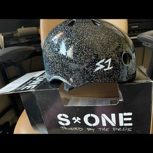 S1 Helmet